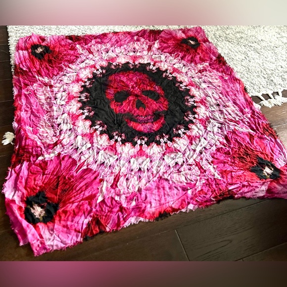 ‼️RARE‼️🎸ALEXANDER MCQUEEN🎸🔥NWOT🔥Paradise Skull Scarf Wrap - Picture 2 of 12